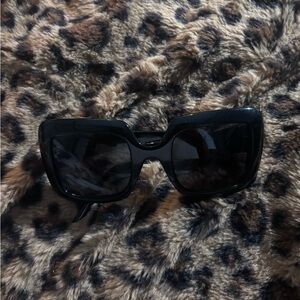 Gucci large sunglasses , dark tint